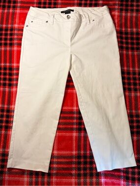 Zac & Rachel White Capris